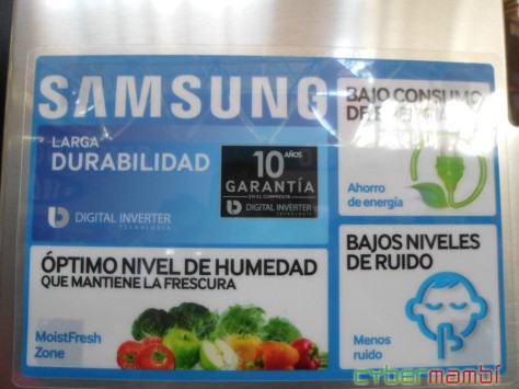 Etiqueta de características del Refrigerador Samsung, donde se puede observar que poseen bajo consumo de energía.